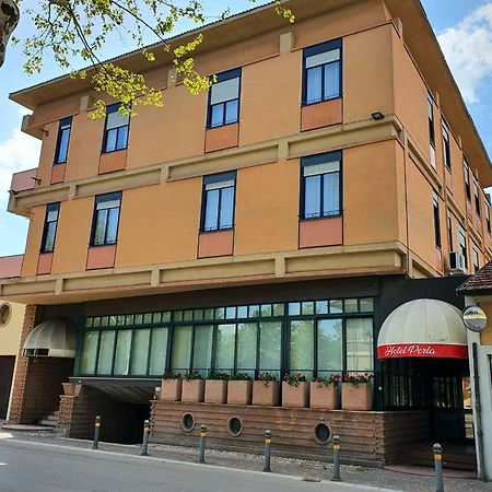 Hotel Perla Massa Lombarda Zewnętrze zdjęcie