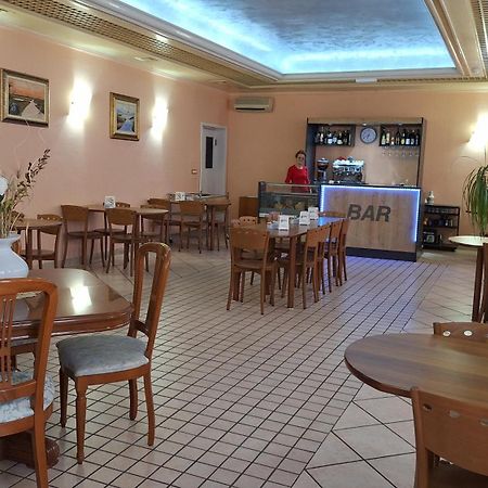 Hotel Perla Massa Lombarda Zewnętrze zdjęcie