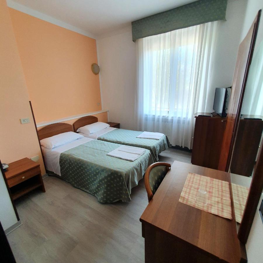 Hotel Perla Massa Lombarda Zewnętrze zdjęcie
