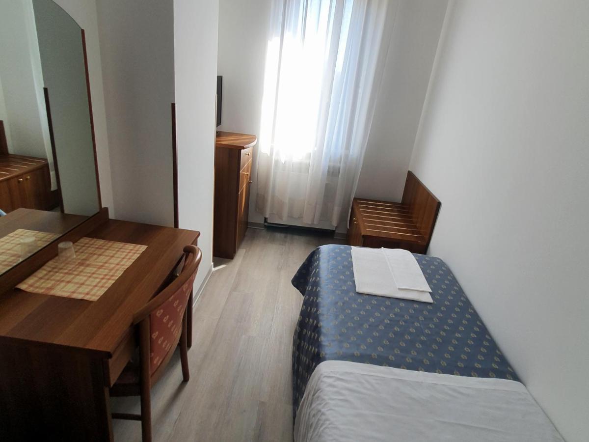 Hotel Perla Massa Lombarda Zewnętrze zdjęcie
