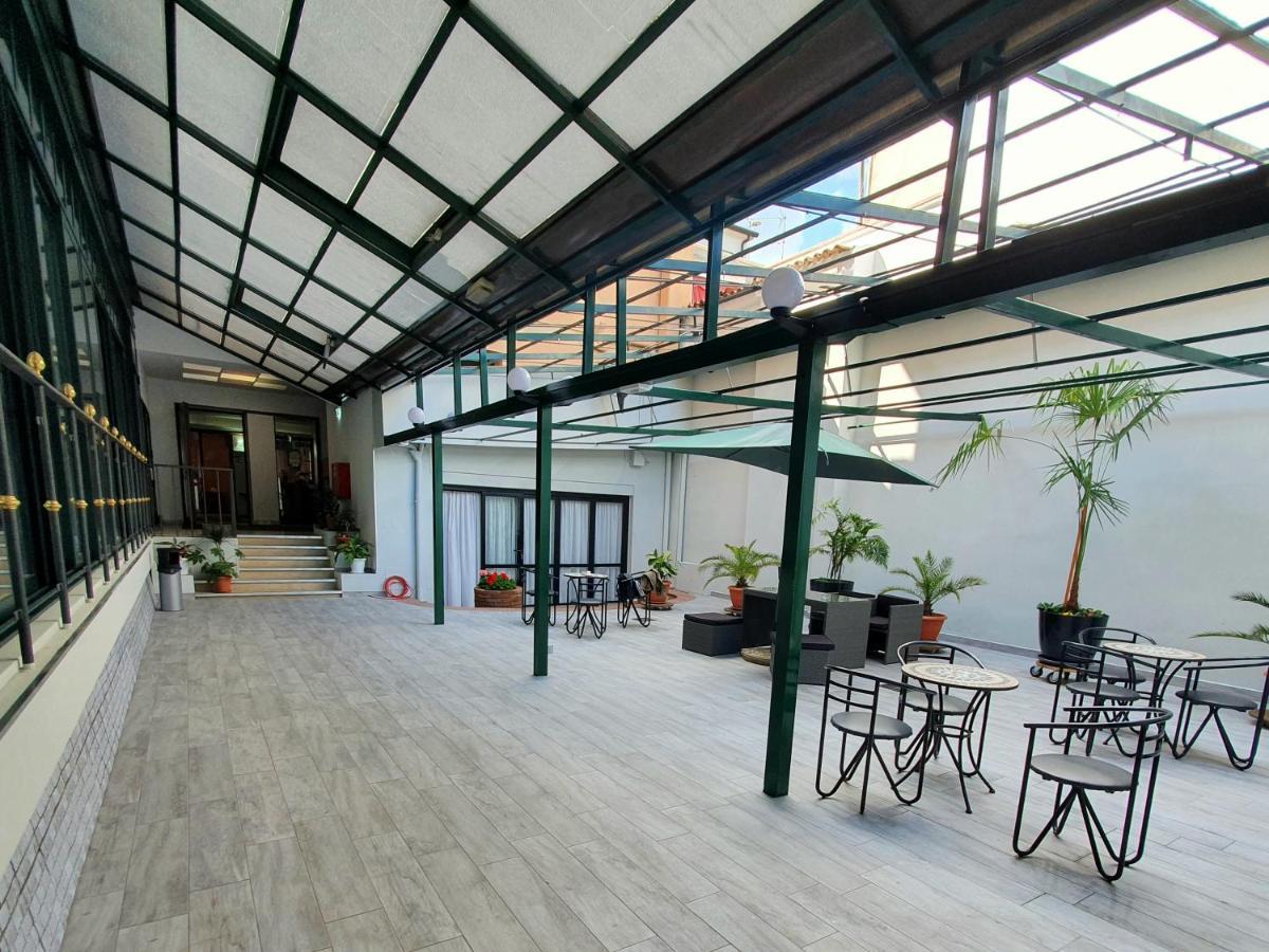 Hotel Perla Massa Lombarda Zewnętrze zdjęcie