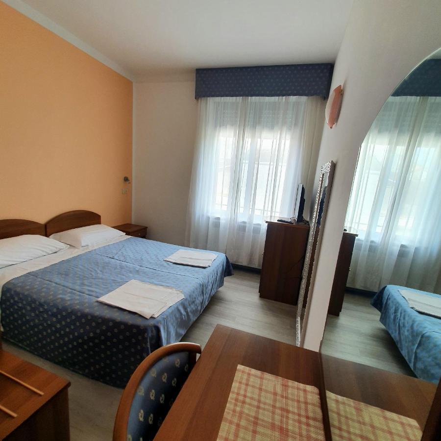 Hotel Perla Massa Lombarda Zewnętrze zdjęcie