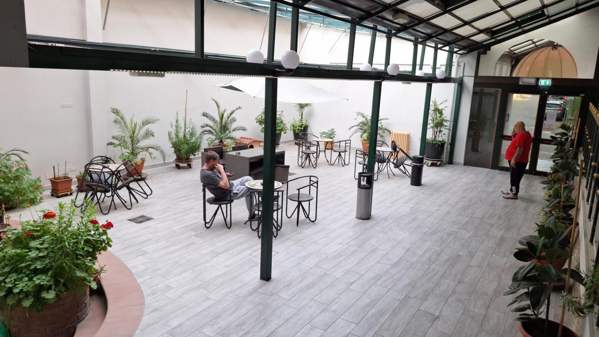Hotel Perla Massa Lombarda Zewnętrze zdjęcie